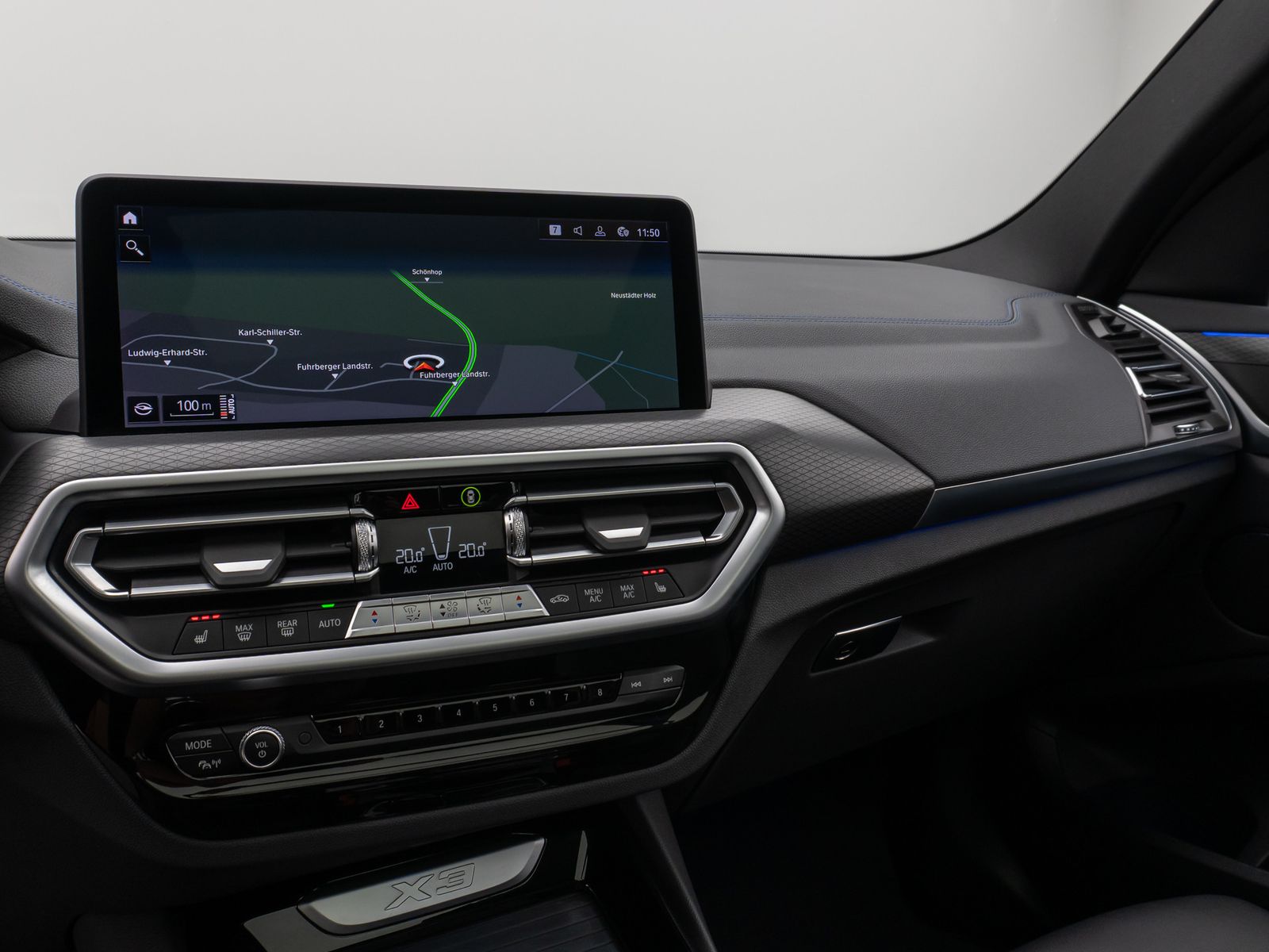 Fahrzeugabbildung BMW X3 xD30d M Sport Kamera Panorama DAB AHK 21Zoll