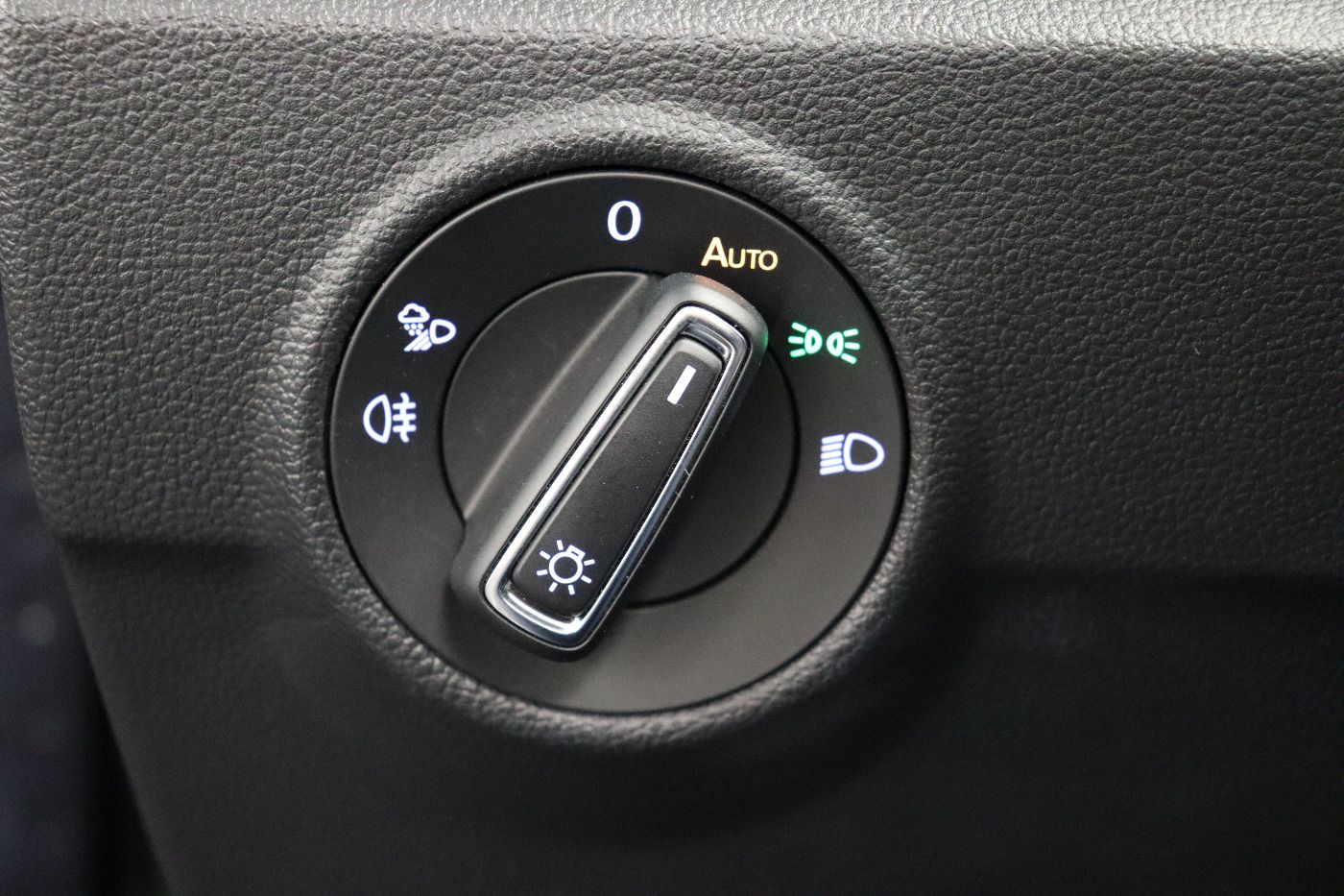 Volkswagen T-Roc - Bild 11