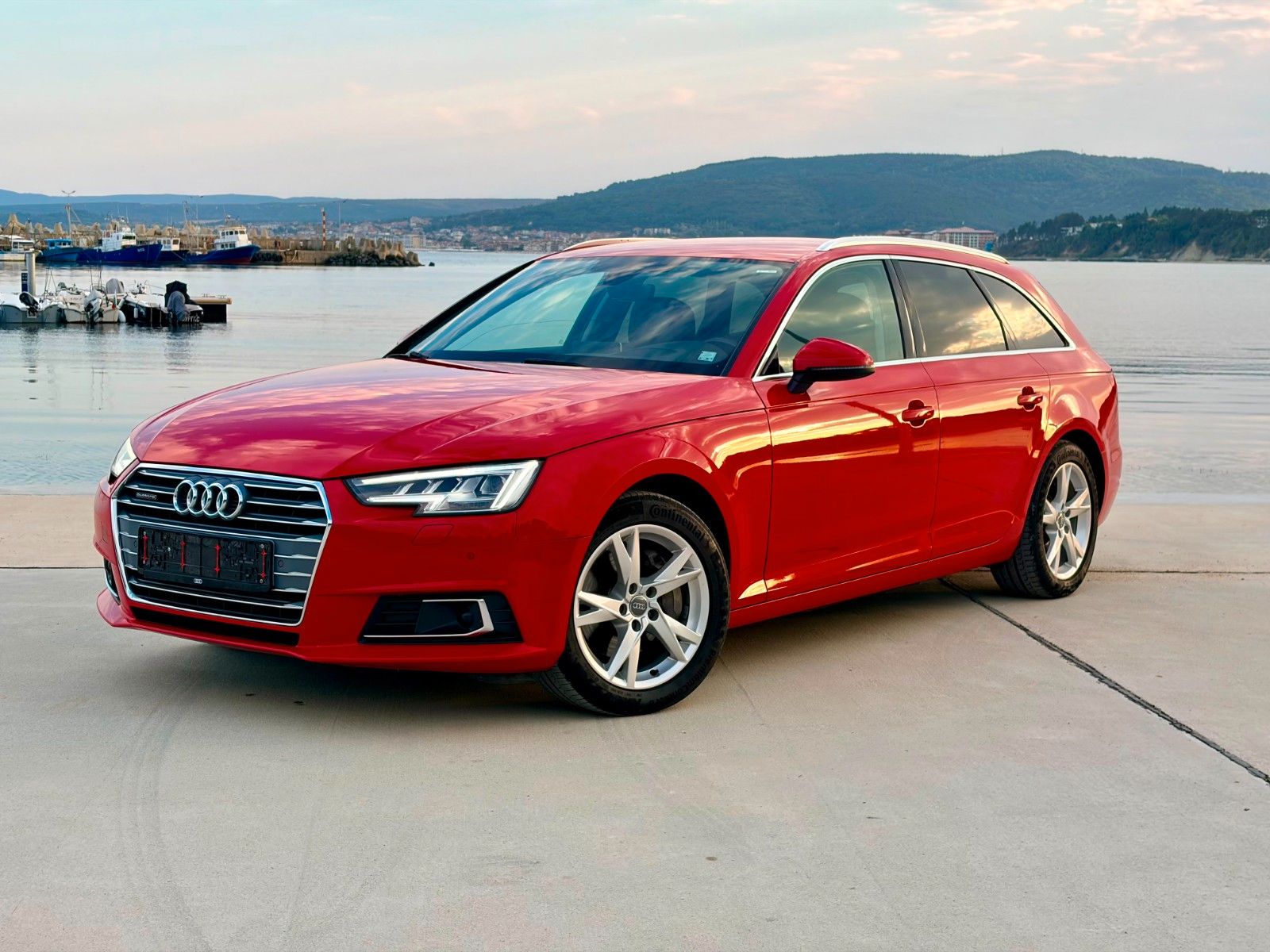 Audi A4 - 1