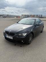BMW 325xi Coupé ; TÜV Neu - BMW 325: Xi