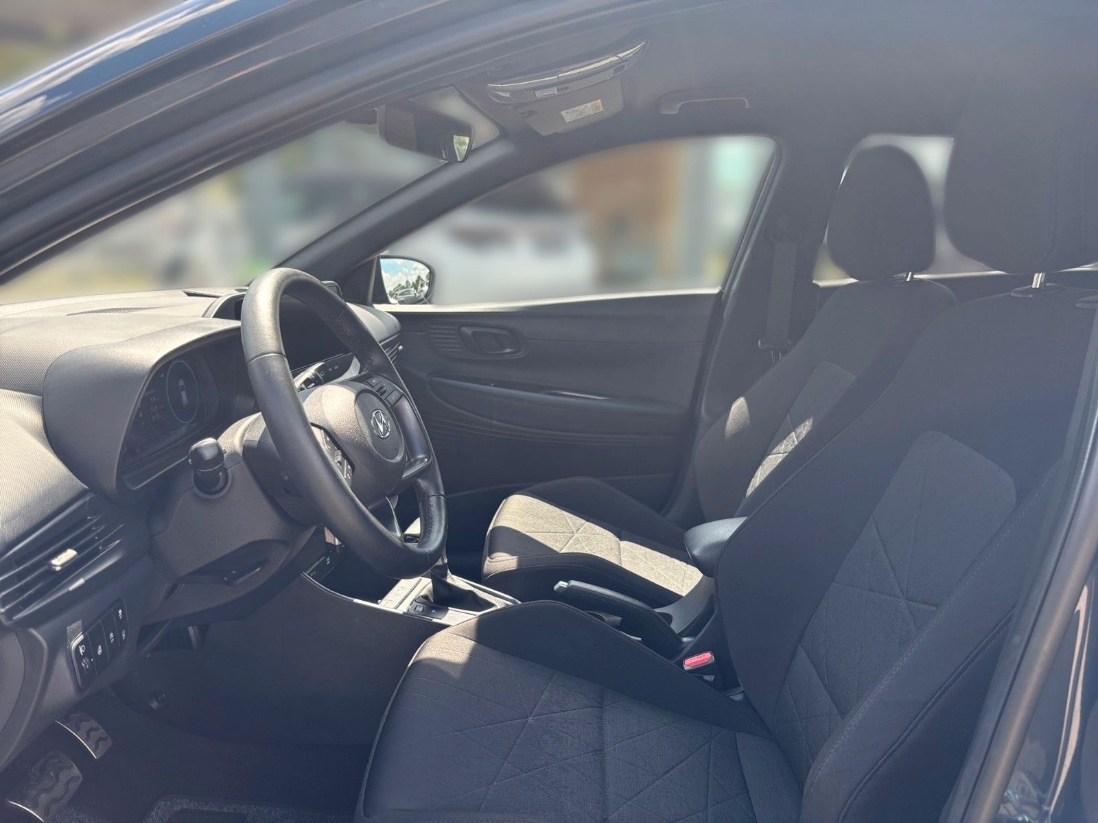 Fahrzeugabbildung Hyundai BAYON Connect & Go Mild-Hybrid