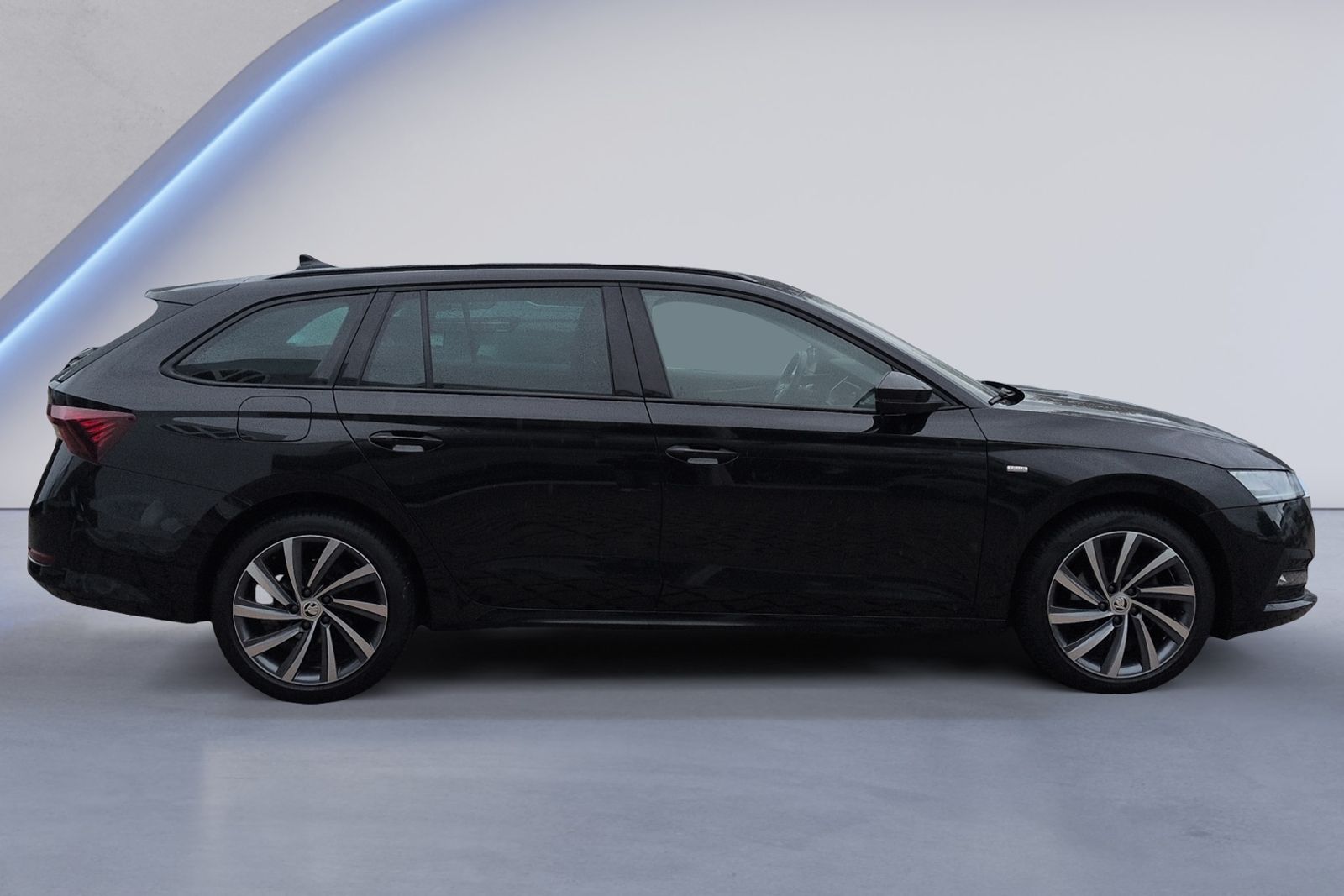 Octavia Combi 1.5 TSI TOUR LED+NAVI+AHK+SHZ
