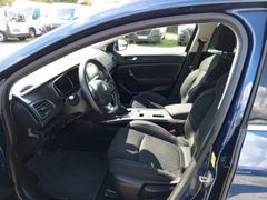 Fahrzeugabbildung Megane IV Grandtour Limited Deluxe 1.3 TCe 140 E