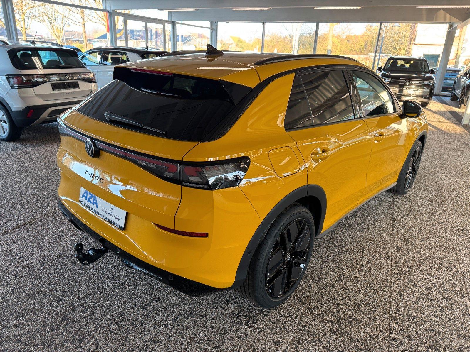 Volkswagen T-Roc R-Line Black Style DSG | Pano | AHK | ACC