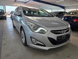 Hyundai i40 cw FIFA World Cup Edition - Hyundai i40 in Duisburg