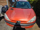 Peugeot 206 - gebrauchte Peugeot 206 aus dem Jahr 2000