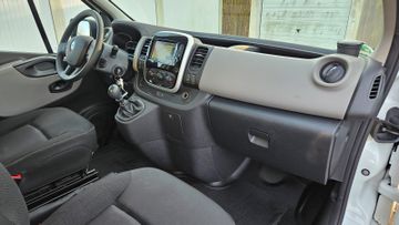 Renault Trafic - 10