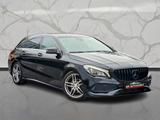 Mercedes-Benz CLA 180/Automatik/AMG-Sportpaket/Leder/LED/Navi - Mercedes-Benz CLA Shooting Brake in Düsseldorf