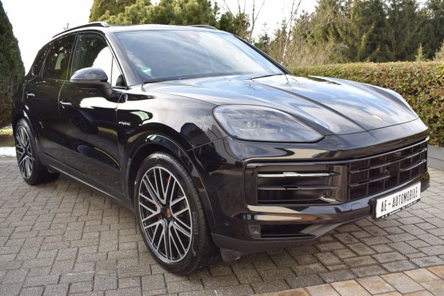 Porsche Cayenne S E-Hybrid BOSE/22"/ACC/AHK/PANO/18-WEGE