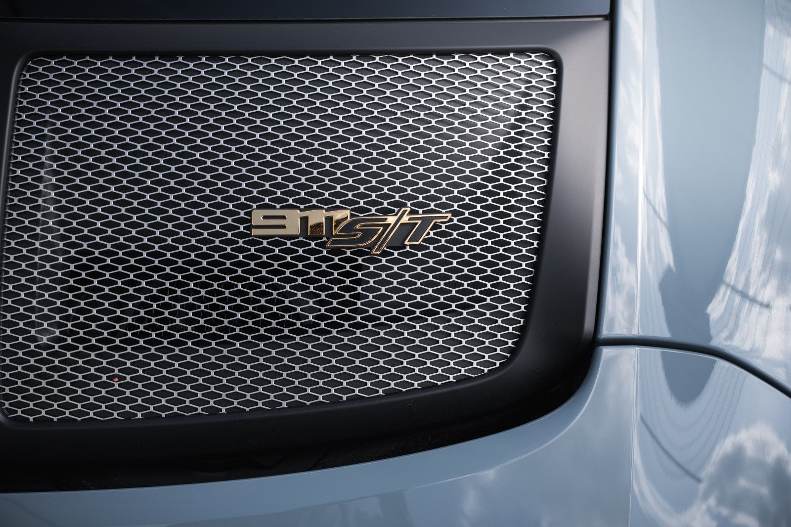 Fahrzeugabbildung Porsche 992/911 S/T-Heritage-Lift-LED-Kamera-BOSE-90Ltr.