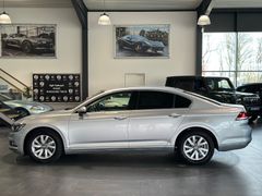 VW Passat - Ansicht 5