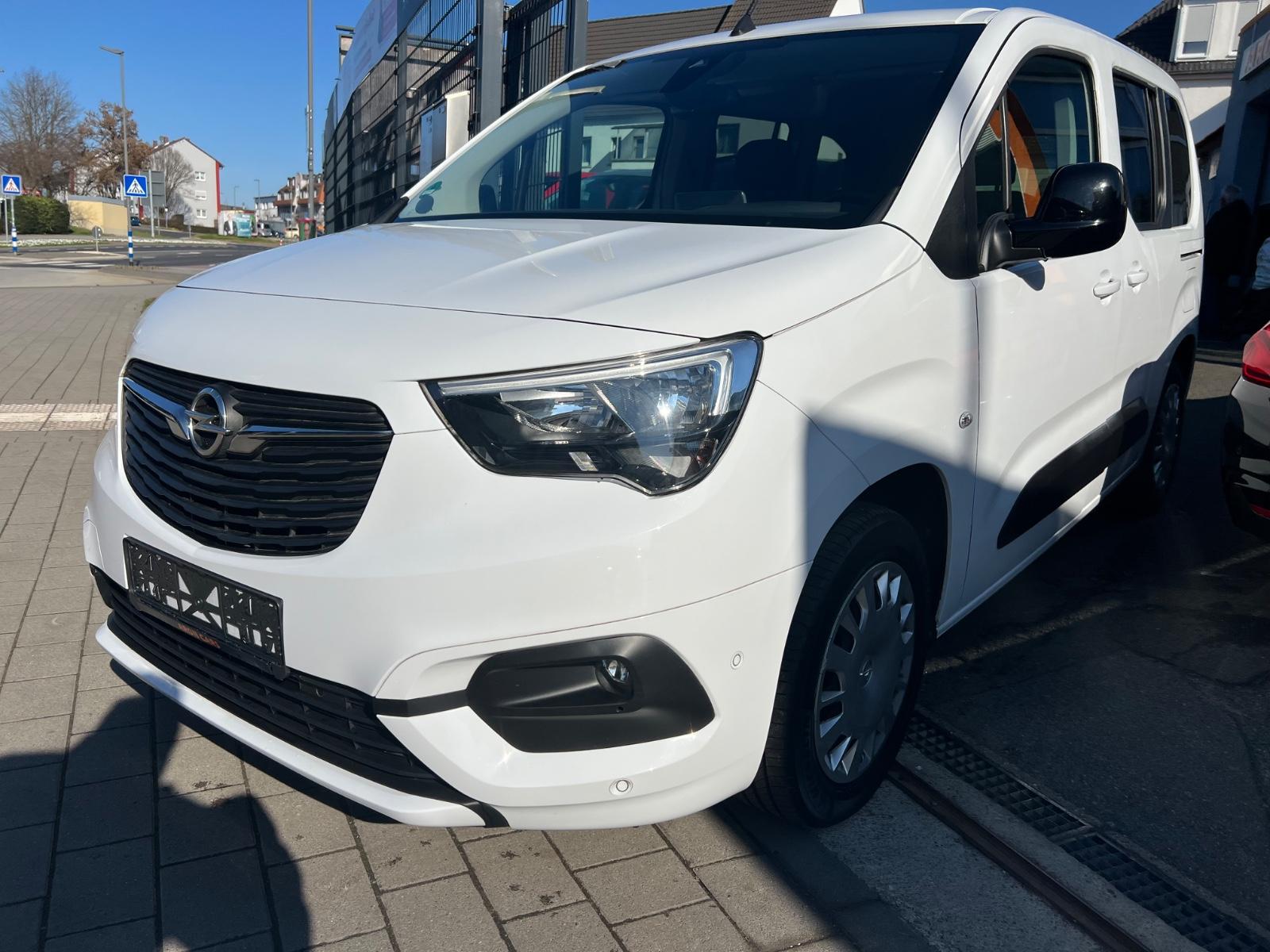 Opel Combo Life E Elegance