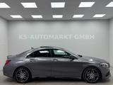 Mercedes-Benz CLA 220 4Matic AMG Night*Aut*Panorama*Navi*R-Kam - Mercedes-Benz CLA 220 mit Benzin-Antrieb