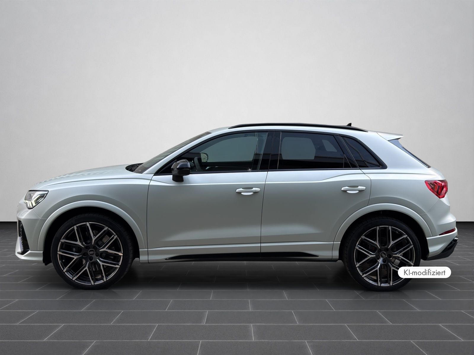 Audi RSQ3 - Bild 8