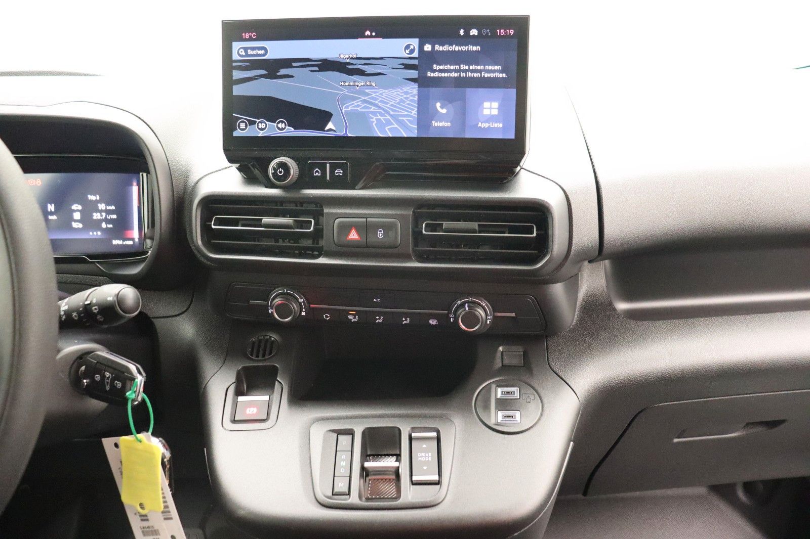 Fahrzeugabbildung Fiat Doblo Serie 3 L2 Heavy KaWa 1.5 BlueHDi AT8
