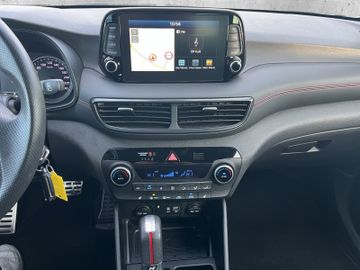 Hyundai TUCSON 1.6 2WD N-Line Kam.+Navi+SHZ+2xKlima+LM