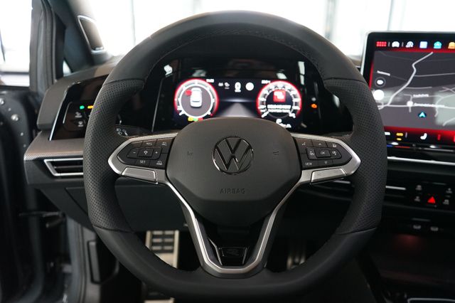 Volkswagen Golf 2.0 TDI DSG R-Line | Pano | HuD | FACELIFT