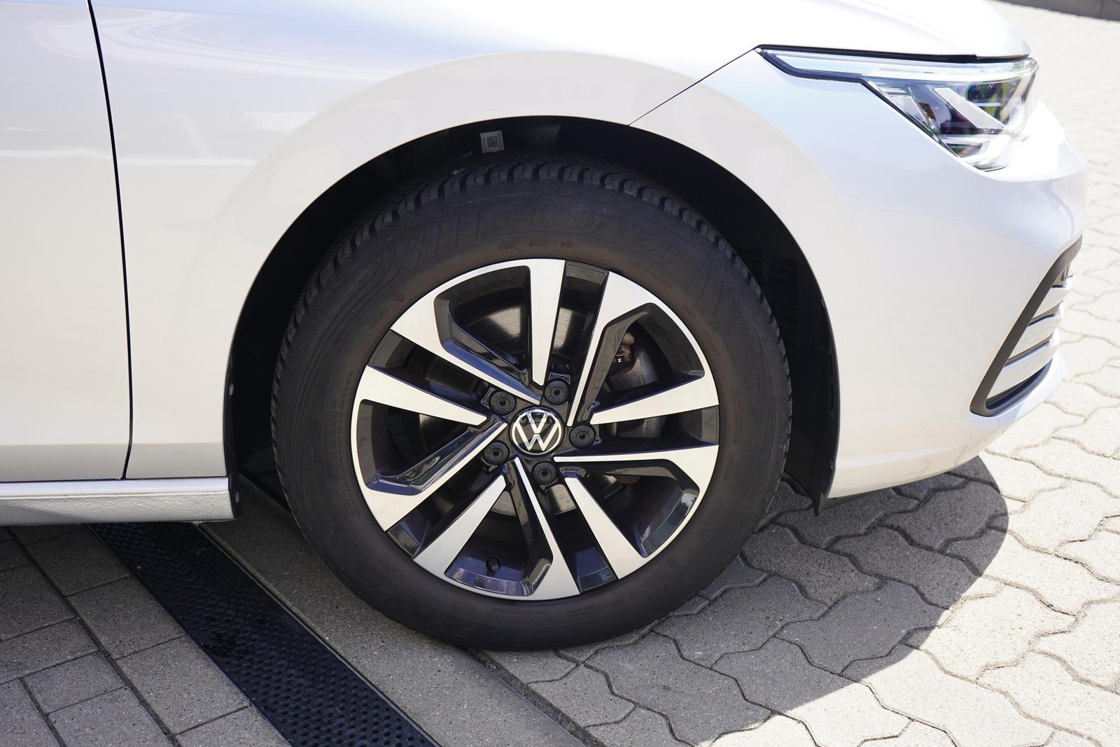 Volkswagen Golf VIII 1.0 TSI United LED Navi ACC Kamera DAB, миниатюра 10
