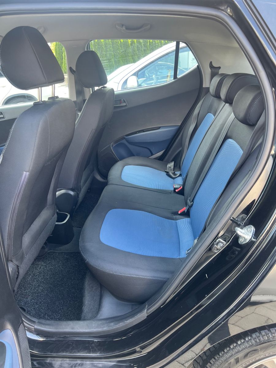 Fahrzeugabbildung Hyundai i10 FIFA World Cup Edition *1.HAND*