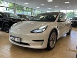 Tesla Model 3 RWD*Autopilot 1.Gen*CAM*Pano*WMP*ST-Heiz - Tesla Model 3 in Bonn
