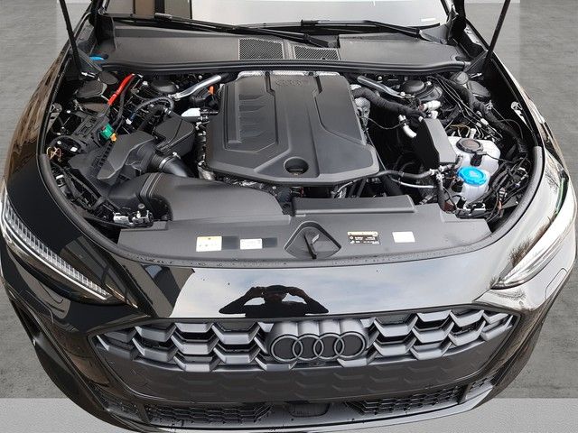 Fahrzeugabbildung Audi A5 Limousine e-hybrid S line quattro Tech+ Matri