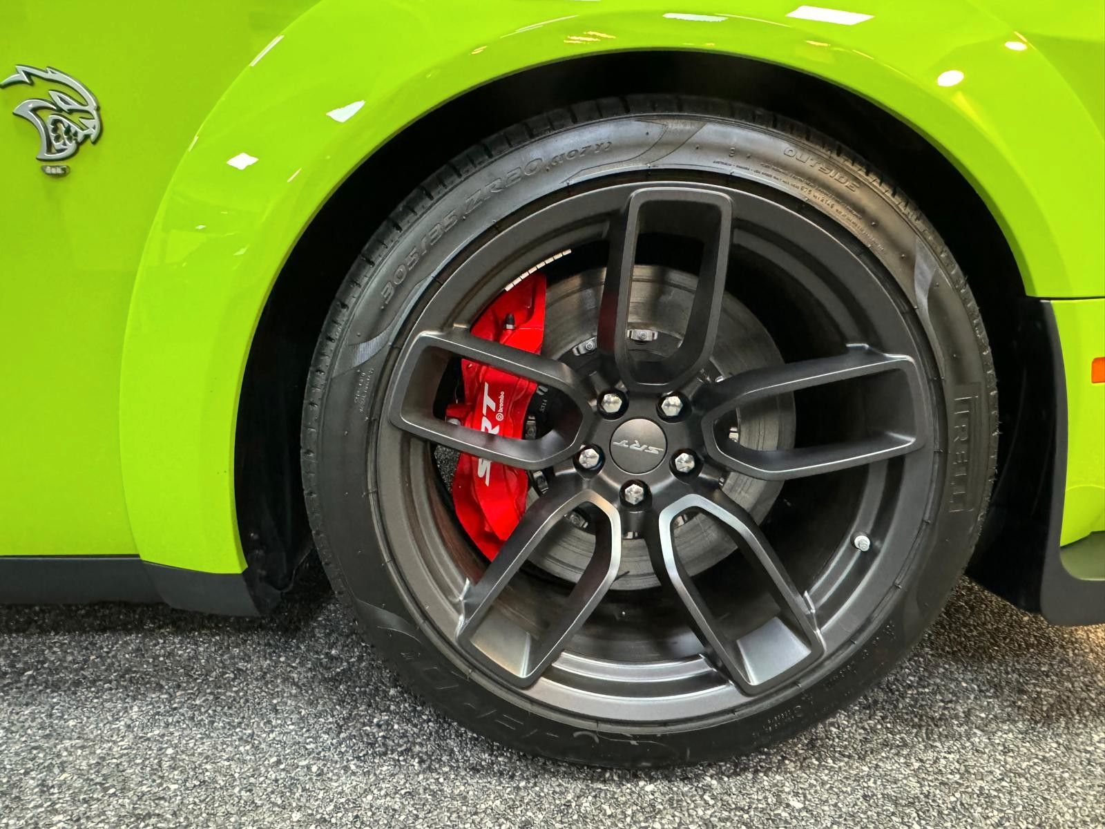 Fahrzeugabbildung Dodge HELLCAT JAILBREAK -LAST CALL-CARBON-FAHRWERK