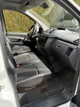 Mercedes-Benz Vito - Mercedes-Benz Vito mit 3 Türen