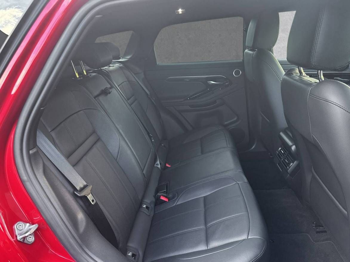 Fahrzeugabbildung Land Rover Evoque D165 R-Dynamic SE