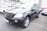 Mercedes-Benz ML 320 CDI *1.Hand*Beh. Umbau Hand-Gas u. Bremse - Mercedes-Benz ML 320 mit Diesel-Antrieb: Automatik