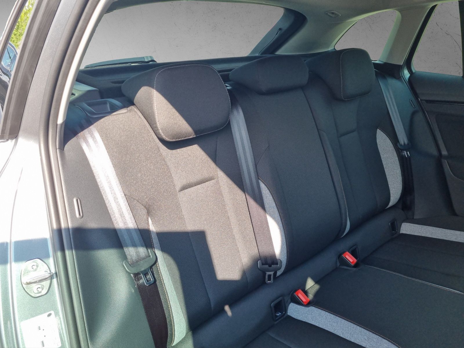 Fahrzeugabbildung SKODA Scala Tour 1,0 TSI 85KW/115PS Fahrassitenz+ Komf