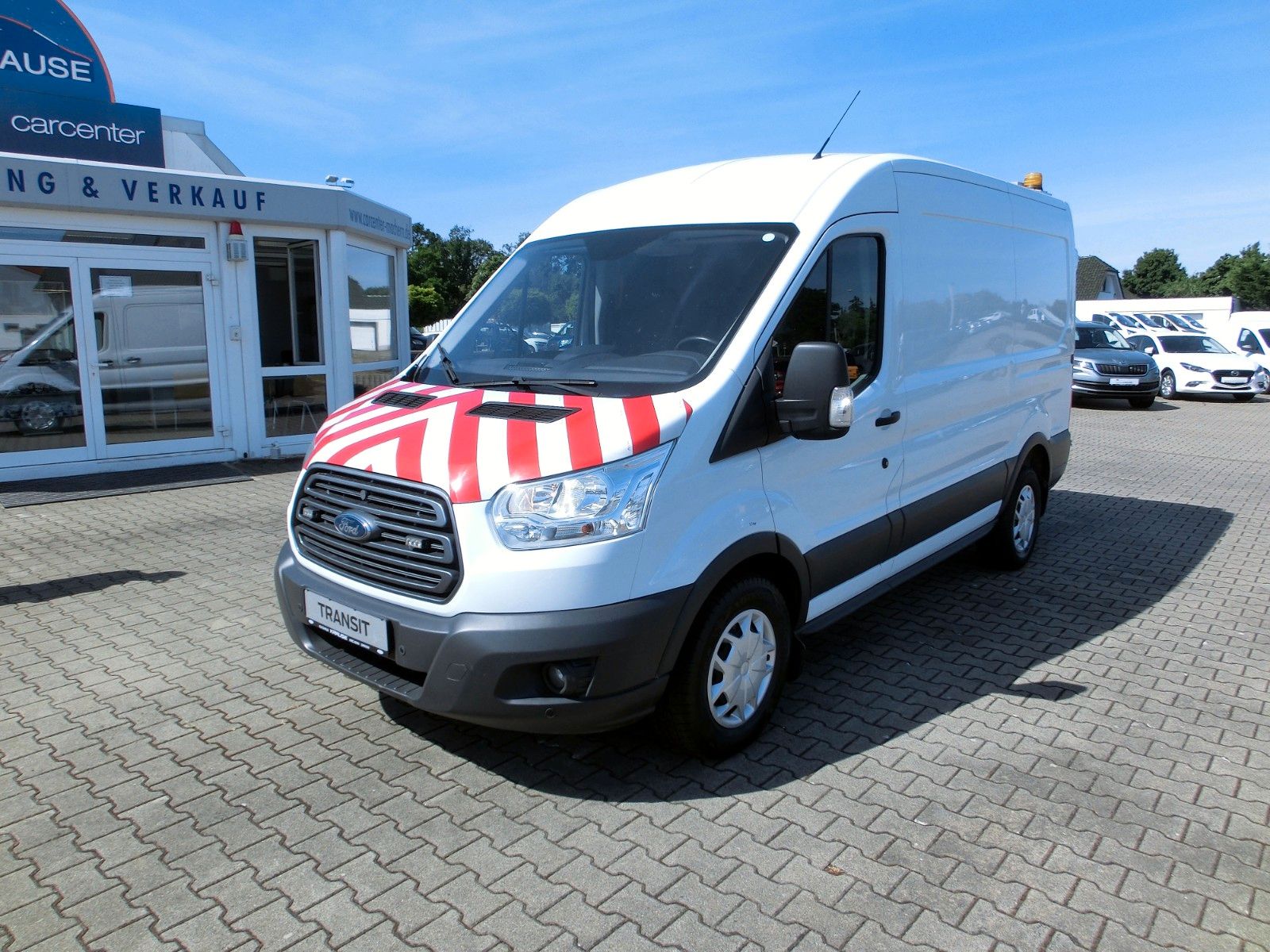 Fahrzeugabbildung Ford Transit Kasten 350 L2H3