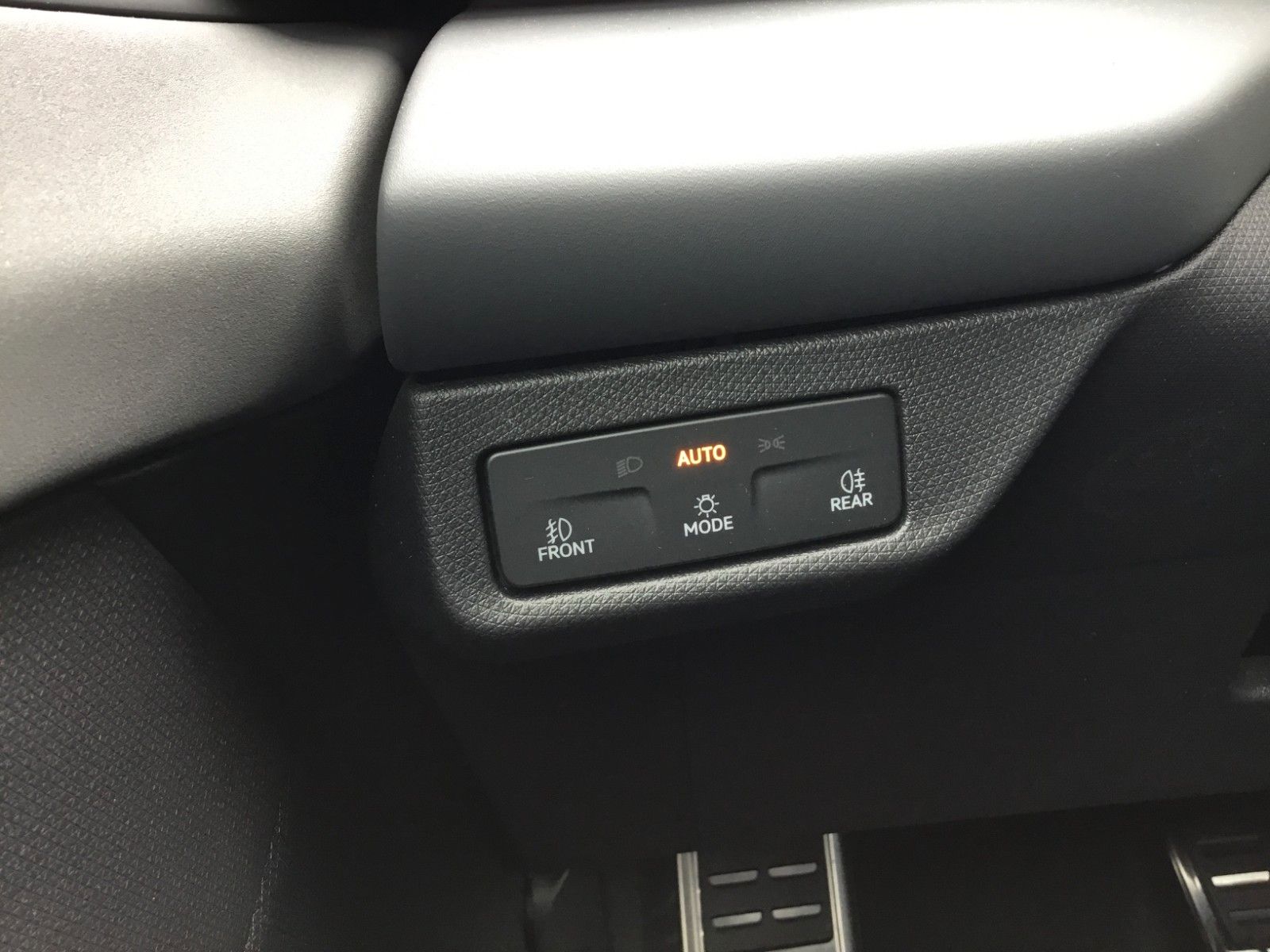 Fahrzeugabbildung CUPRA Terramar 2.0 TSI DSG 4Drive+Matrix+AHK+Pano+360°