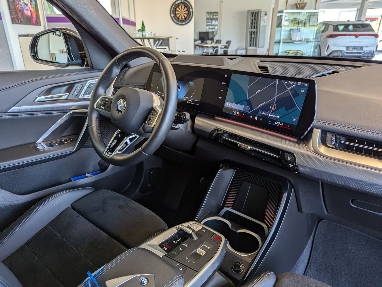 BMW X1 20d M-Sport-PRO Pano Innovation Harman AHK 19 - Image 12
