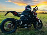 MV Agusta Brutale RR Dragster 800 - MV Agusta Dragster 800 R