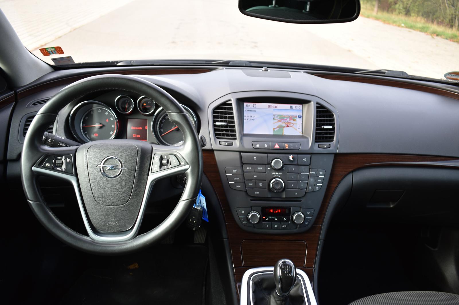 Opel Insignia 2011 — фото 14