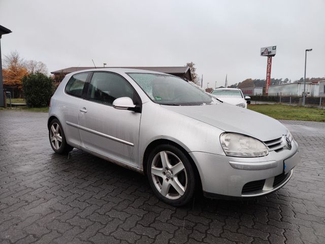 Volkswagen Golf V Lim. Sportline