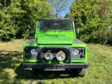 Land Rover Defender 90 Td4 RHD - Land Rover Defender mit Diesel-Antrieb