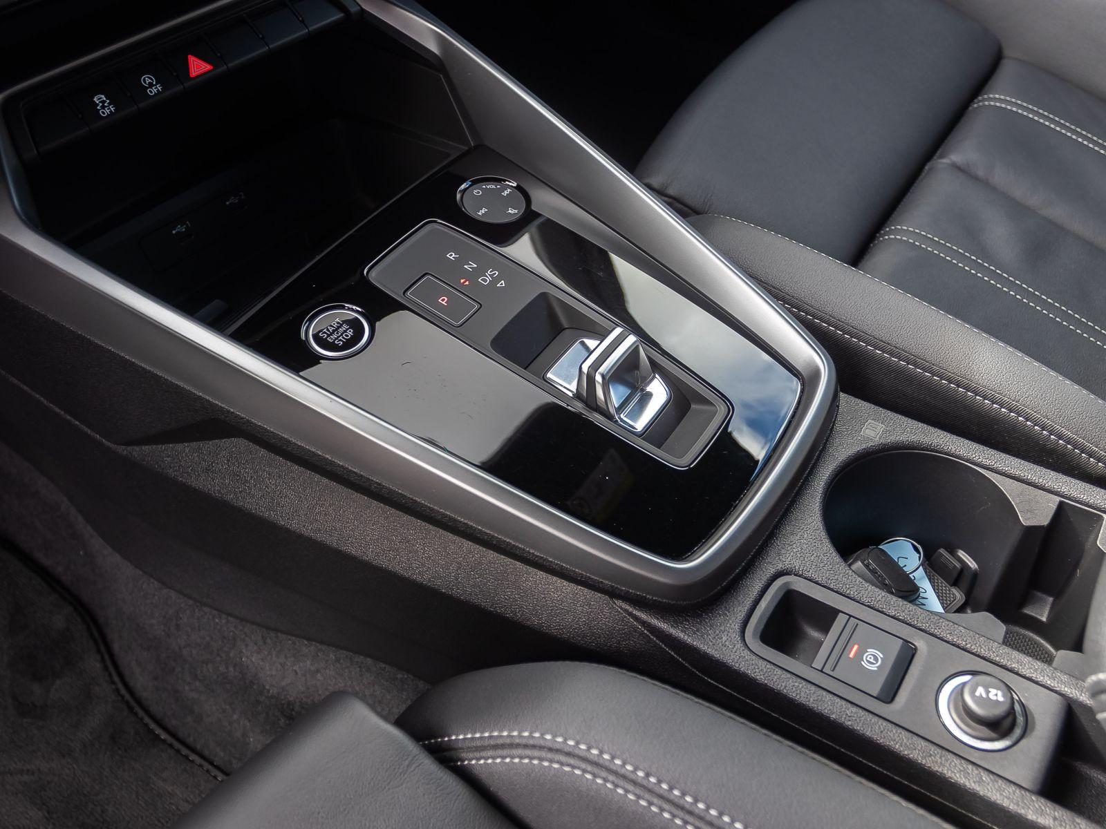 Audi A3 Sportback S line 35TFSI Stronic Navi LED GRA, миниатюра 17