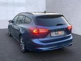 Ford Focus ST-Line Bluetooth Navi LED Klima - Gebrauchtwagen von Händlern