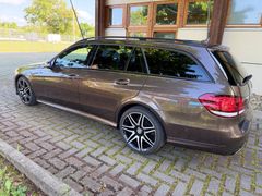 MERCEDES-BENZ E200 T CGI/AMG-PAKET/DISTR+/ILS/NIGHT PAKET MERCEDES-BENZ E200 T CGI/AMG-PAKET/DISTR+/ILS/NIGHT PAKET