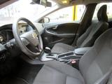 Volvo V40 T2 Klimaaut/RFK - gebrauchte Volvo V40 aus dem Jahr 2015