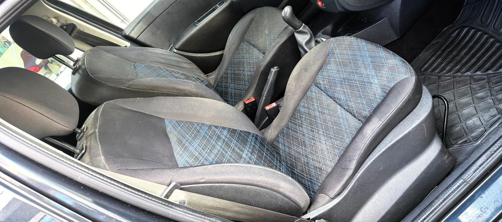 Renault Clio 2009 — photo 13