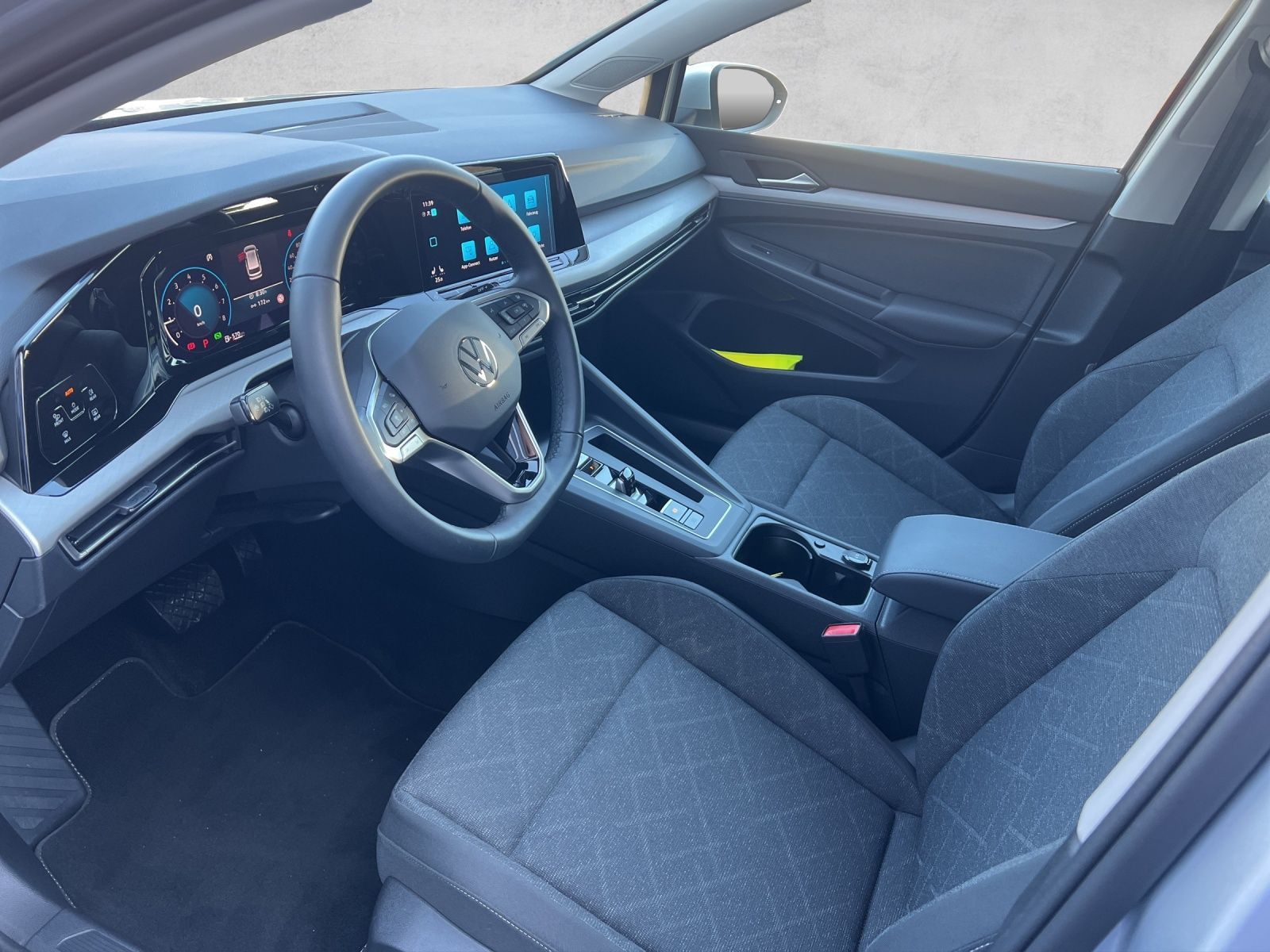 Golf VIII Variant Life 1.5 eTSI DSG Navi*ACCLED