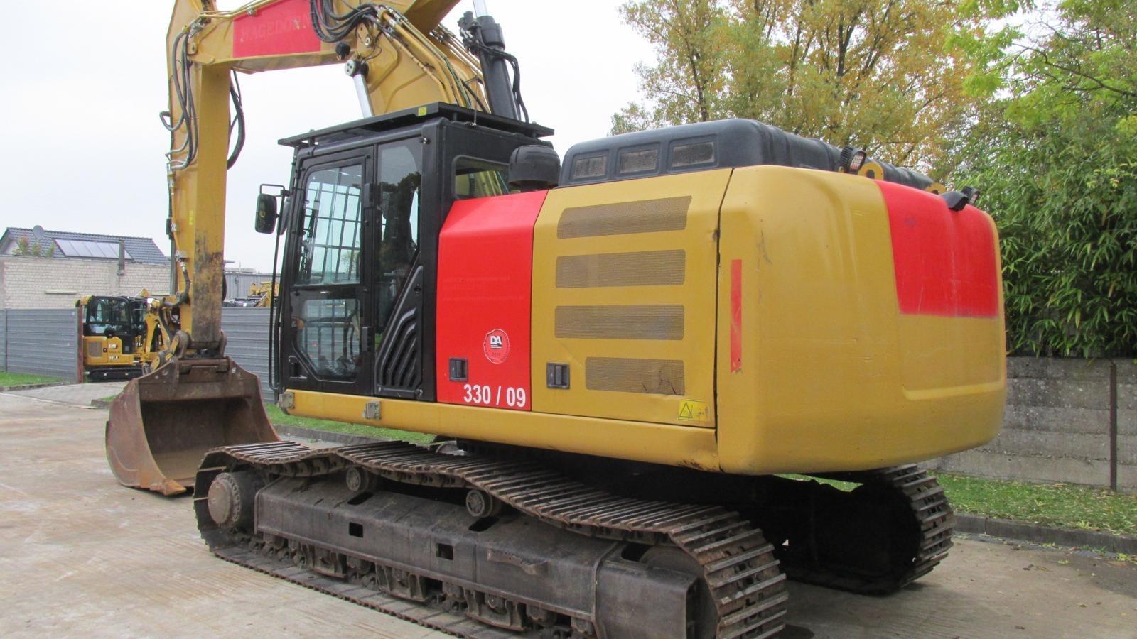 CAT 330 F