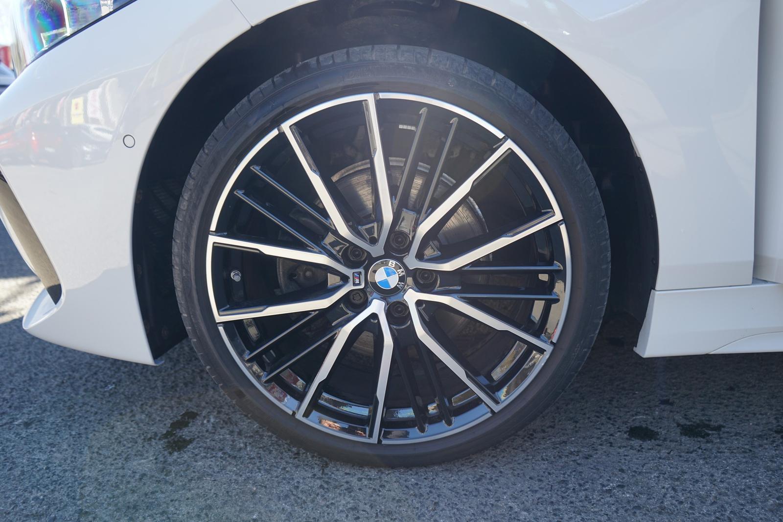 BMW 118 i Advantage LED Navi Klimaaut. Kamera, миниатюра 9