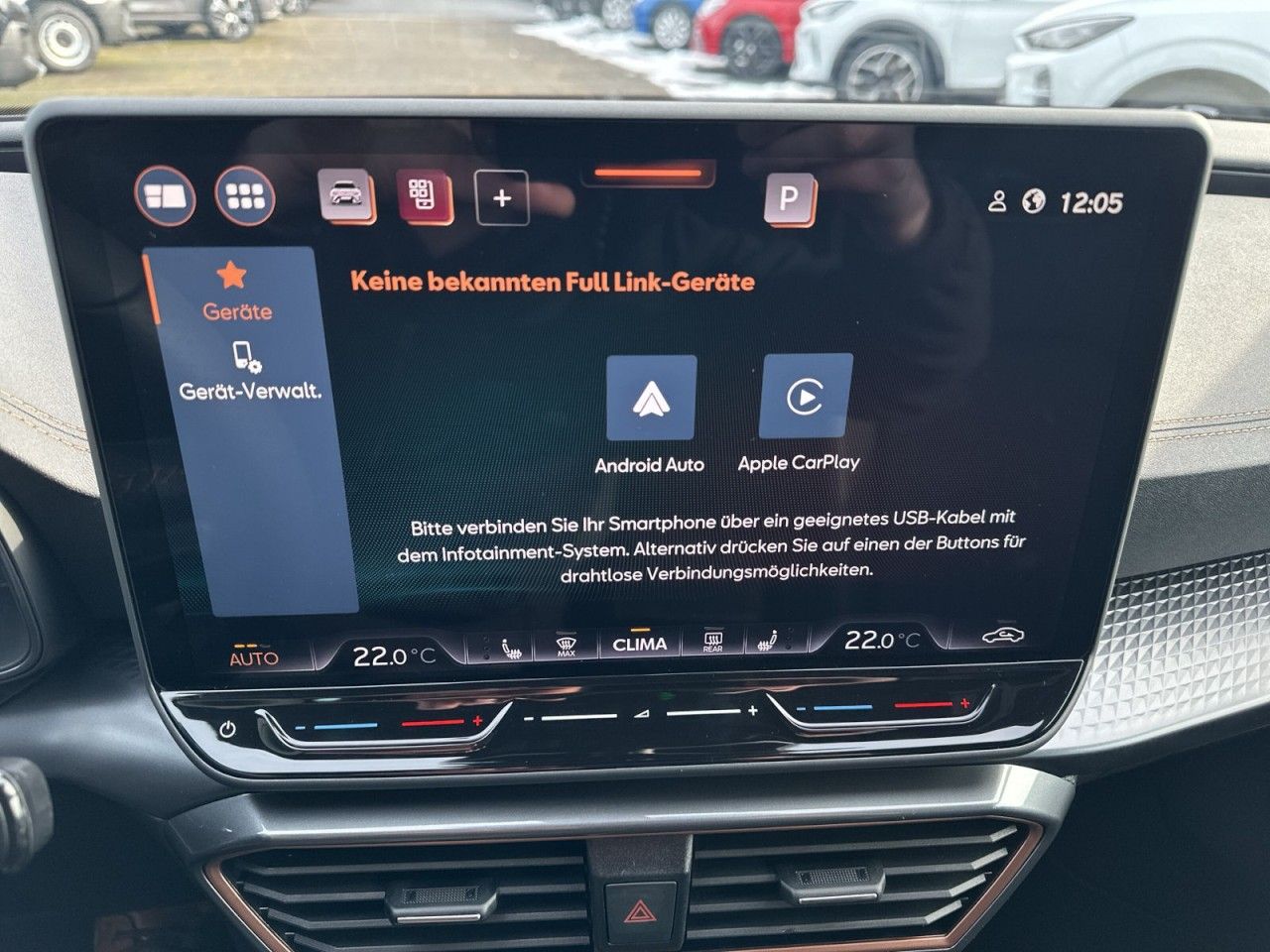 Fahrzeugabbildung CUPRA Leon Sportstourer 2.0 TSI 204 PS DSG 4Drive - mit KI generiert/bearbeitet