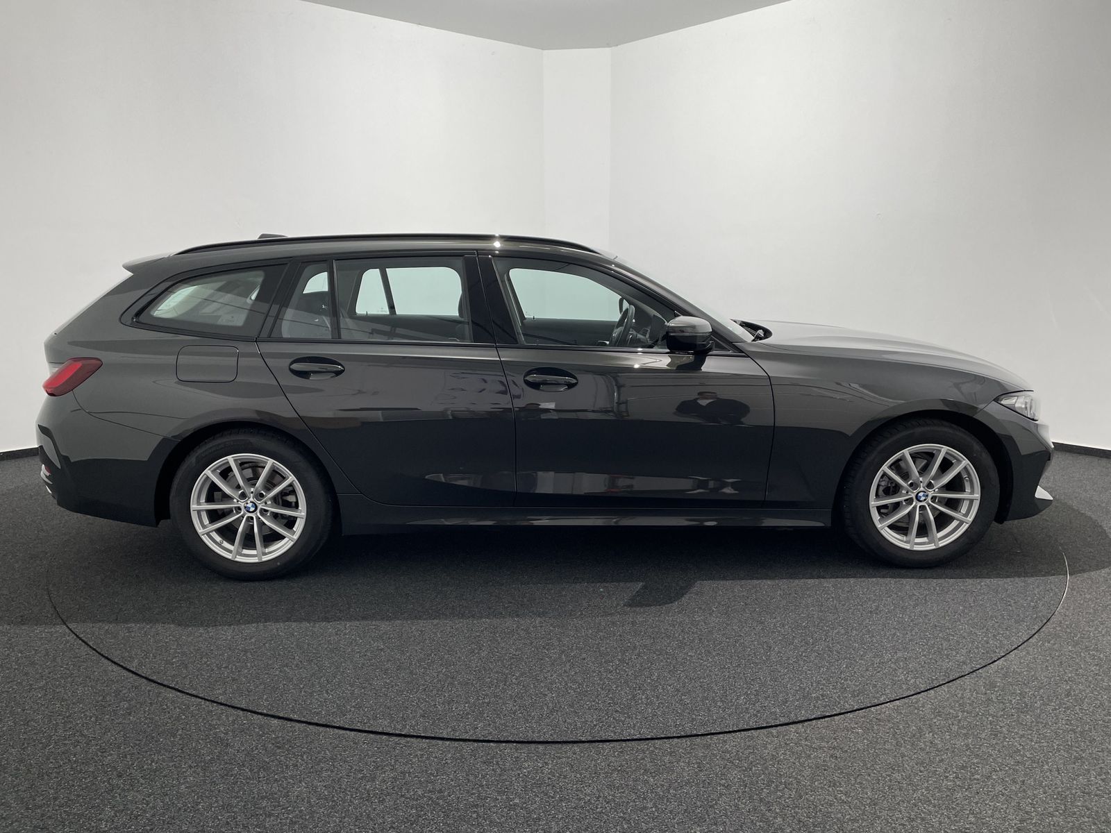 BMW 318i SHZ/M PAKET/DAB/PDC Tempomat Klimaaut. foto 4