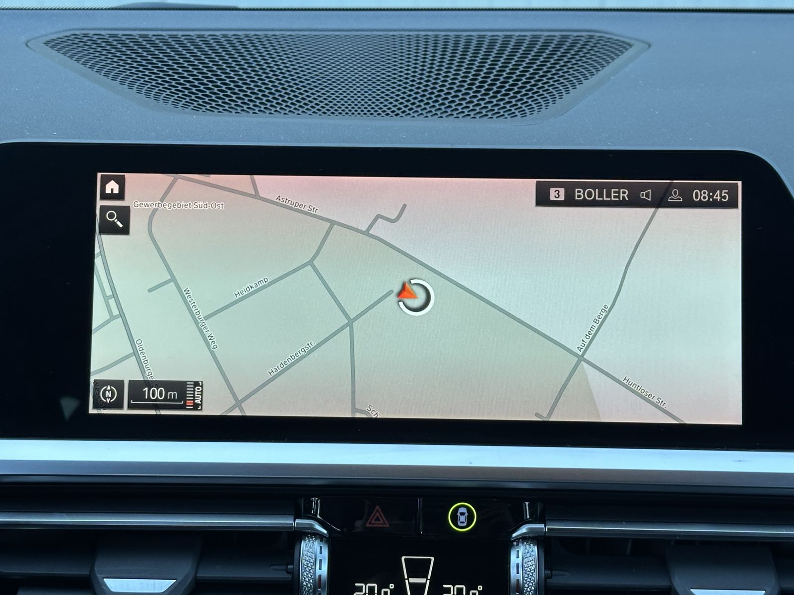 Fahrzeugabbildung BMW 330e Touring M-Sport NAV+LASER+AHK+HEAD-UP+19ZO