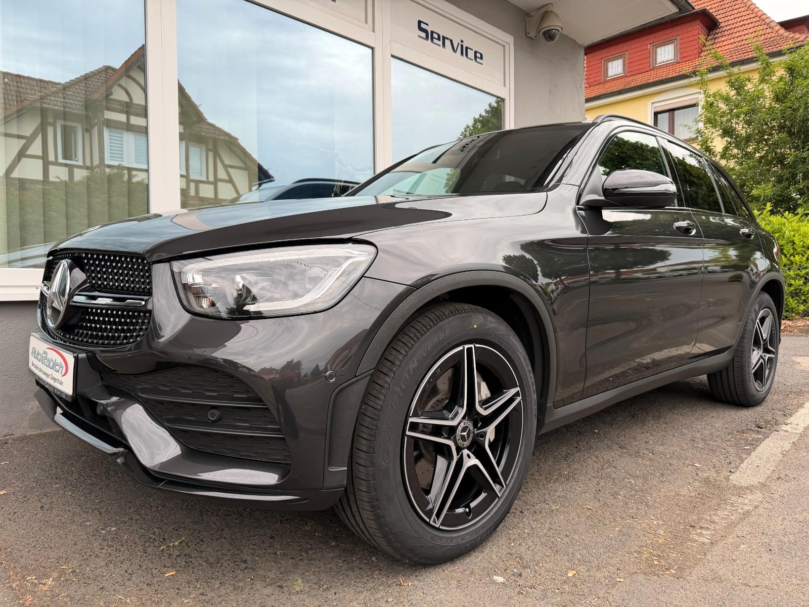 Mercedes-Benz GLC 220d AMG +Night+AHK+BEAM+Pano+Distro+Sound+