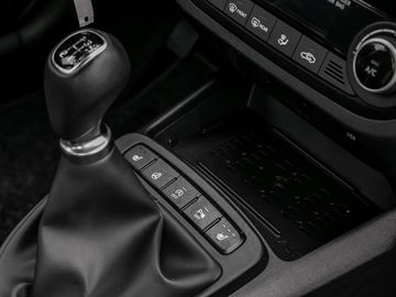 Hyundai i10 1.2 Trend Spurhalteassistent Kamera Navi